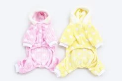 Hondenpakje & Pajama Geel Met Aapje - LARGE -Ruglengte 30 Cm - In Voorraad -Hondenbenodigdheden 4242f49acc0758926237768a509dd22254dde409 1