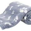 TRIXIE HONDENDEKEN KENNY FLEECE BOT / POOTJES BLAUW 150X100 CM